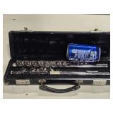 Armstrong Flute with case look at pictures