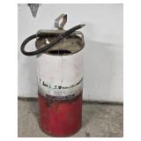 General portable lubricant/ Oil pump as found