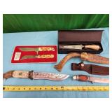 2 collector Wild Turkey Knives, Faux replica