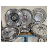 9 Hub Caps - 1 Mustang, 1 Jaguar, 4 Cougar set