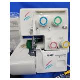 Pfaff Hobbylock 776 sewing machine.    Has foot