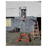 Single man lift pod - Lift Pod by JLG model FS80