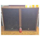 Vintage Sansui High-Power SP-3000 Speakers  look