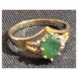 14K Gold Ring with oval enerald stone and diamond