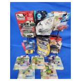 24 Hot Wheels,  Matchbox & Others w/ comple 2020