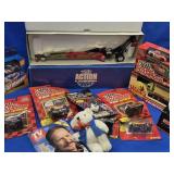 Race Car lot - Rail car, 6 NASCAR matchboxe type