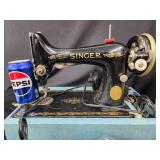 Singer sewing machine model 99  serial number AA