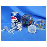 5 artglass paperweights.   4.5" Birds,  3" Fish