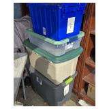 4 Plastic Stoeage Totes look at pictures