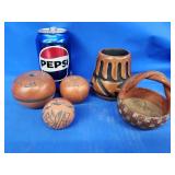 Native American pottery: Carol Grace Loretto