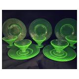 10 pieces Green Depression Uranium Glass Swirl