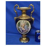 Old Portrait Vase been dropped , cracked, peeled,