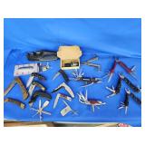 17 knives, Wusthof knife sharpener,  survival