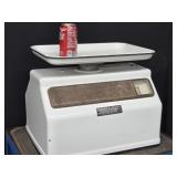 DAYTON HOBART White Enameled  Store scale look at