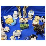 15 Novelty Salt and Pepper Shaker sets look lat