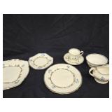 Chinese Garden by Paragon made in England 50