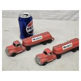 2 Tootsie Toy Mobil Gas Tanker Trucks ,