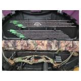 Compound Bow with Arrows and case look at