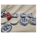 8 Chinese Porcelain individual serving bowls with