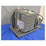 Welch 1402 CHEMSTAR  Vacuum Pump like new