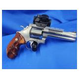 Smith & Wesson 357 Magnum model of 1989