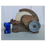 Old Craftsman wet grinding stone.  AS IS.  Pick