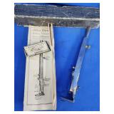 Vintage Marvel Machine for Hand Embroidery.   Has
