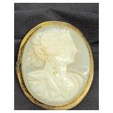 Vintage cameo brooch.   Approximately 1.25" H.
