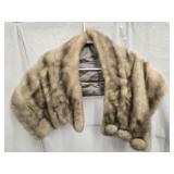 Mink Shaw / Stole has a button catch look at