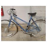 Vintage Bicycle Motobeacane Ftance look at