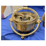 Compass with box , hinged lid , look at pictures