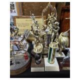 2 Fireman Statues and a plaque , and 10 Dublin