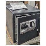 Sentry Safe - Sentry Electronic Safe with keys