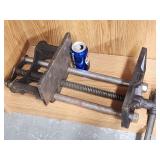 Richard Wilcox cast iron woodworking bench Vise.