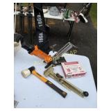 Freeman Wood Flooring Nailer w/Hammer, Nails &