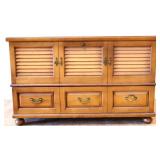 Vintage Lane cedar lined blanket chest