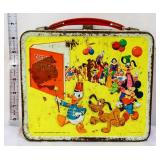 Vntg metal Disney Parade lunchbox see pics