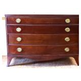Vintage bowfront 4 drawer hepplewhite dresser