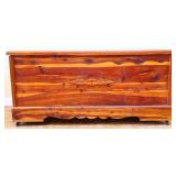 Vintage cedar lined blanket chest w/ tray