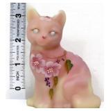 Fenton burmese cat w/ white & pink flowers
