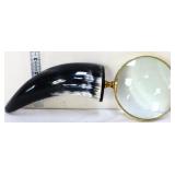 Horn handle magnifying glass