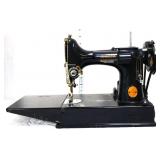 Vntg Singer Featherweight 221 sewing machine works