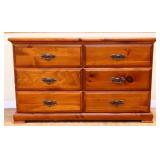 Vintage pine 6 drawer dresser