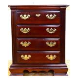 Vintage 4 drawer nightstand