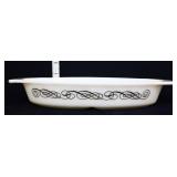 Vntg Pyrex black scroll divided 1.5qt oval dish