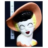 Vntg 5in lady head vase w/ peach hat, see pics