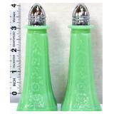 Pair jadeite slim salt/pepper shakers