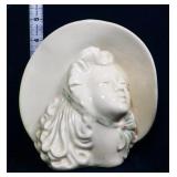 Vntg white 5in lady head vase w/ large hat