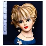 Vntg 4in lady head vase w/ blue shirt