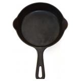 Griswold #4 cast iron skillet